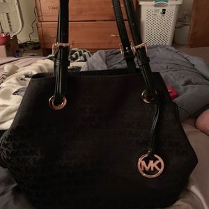 Black Michael kors purse